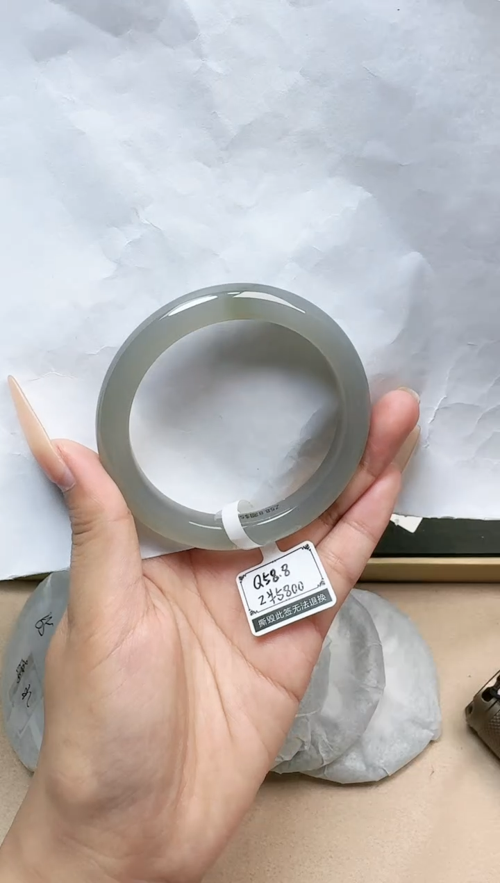 【闪购商品】和田玉手镯未镶嵌58/59圈口YY