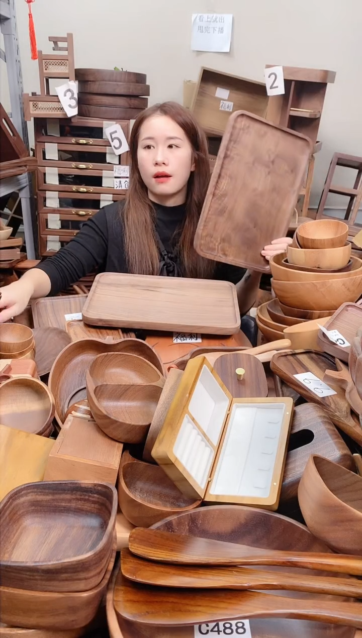 木 北美黑胡桃木带手抓槽托盘34*23*2cm    拼接  