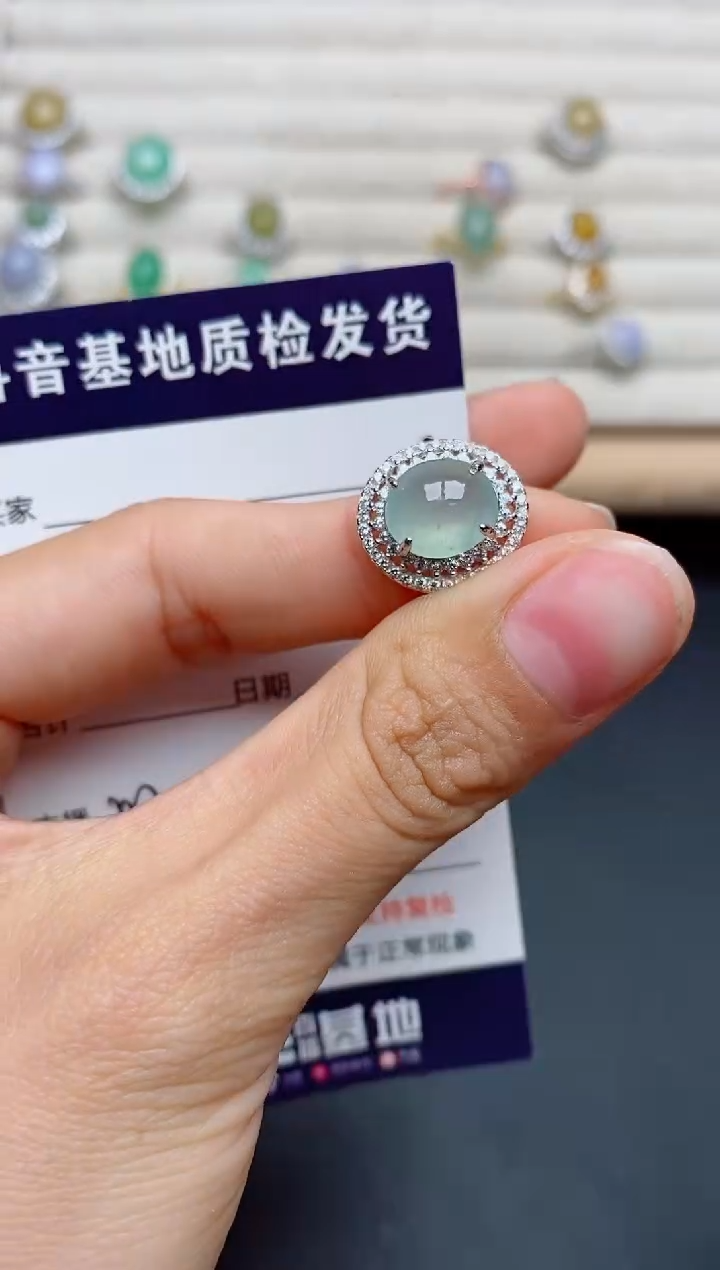 翡翠戒指银S925镶嵌......