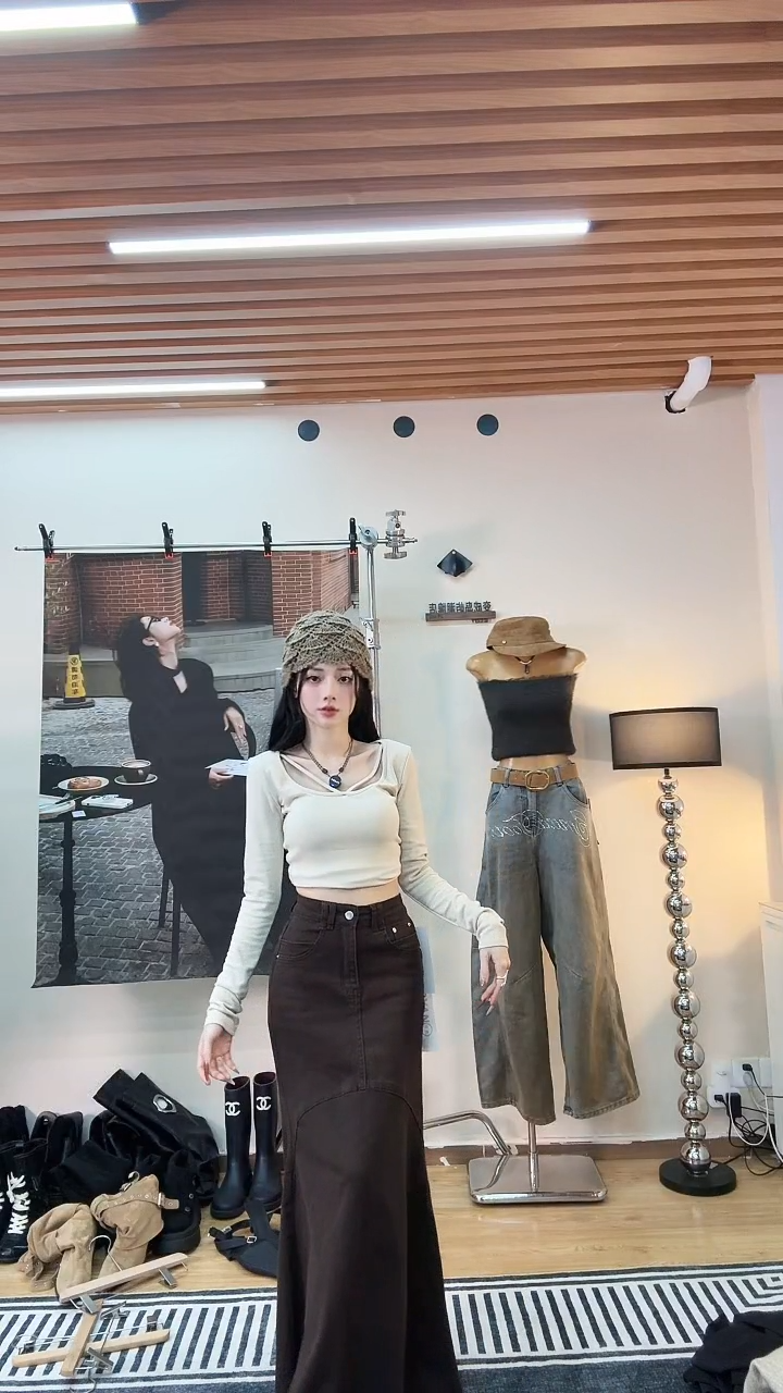 2025变成岛屿孤品拼手速款上衣杏色