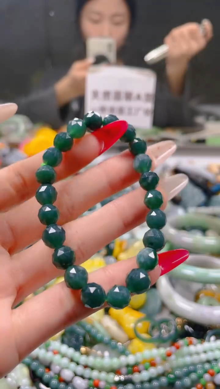 【闪购商品】翡翠颈饰未镶嵌7MM/F/翡翠A货一图一物