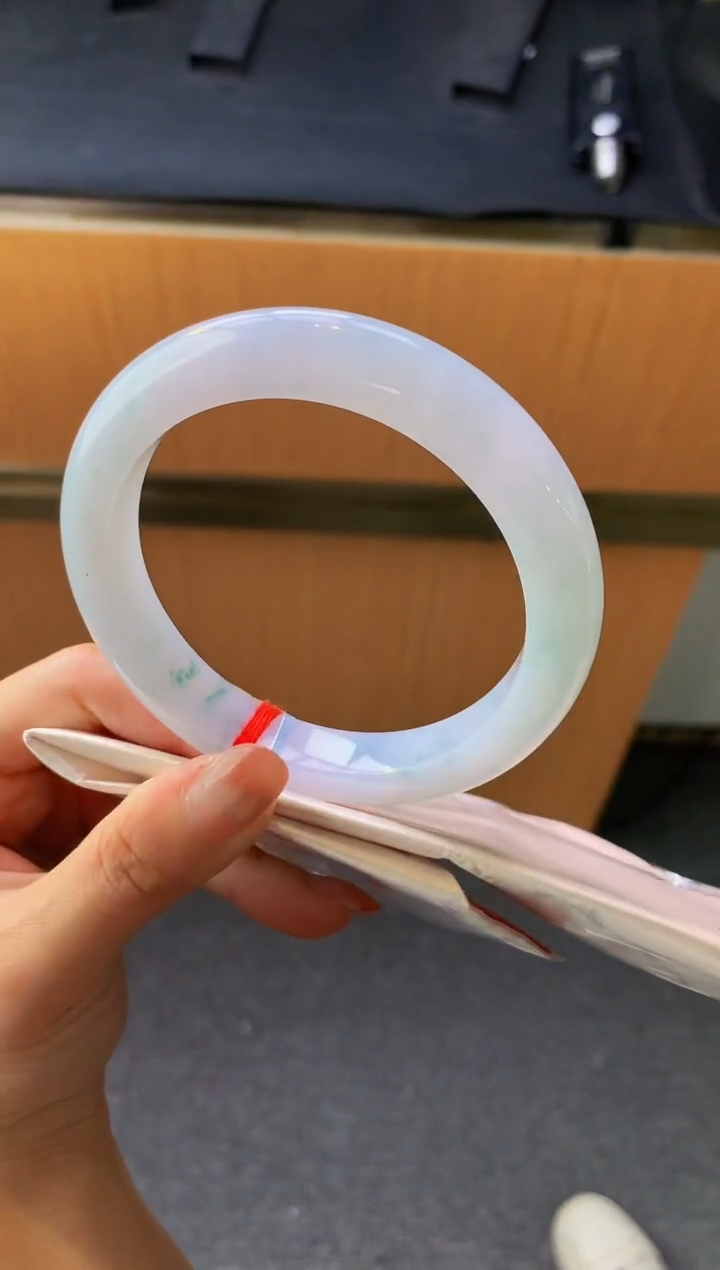 未镶嵌手镯翡翠-Q184 圈口65.3