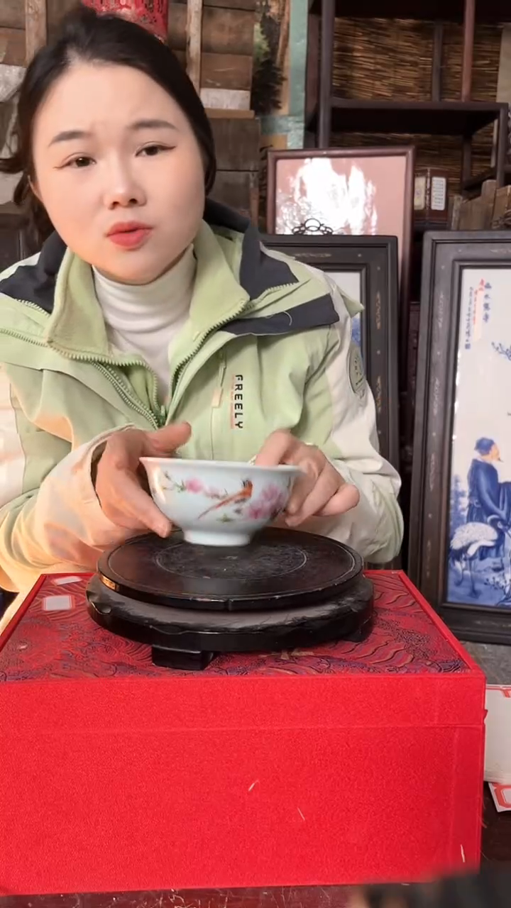 陶景德镇陶瓷摆件M448