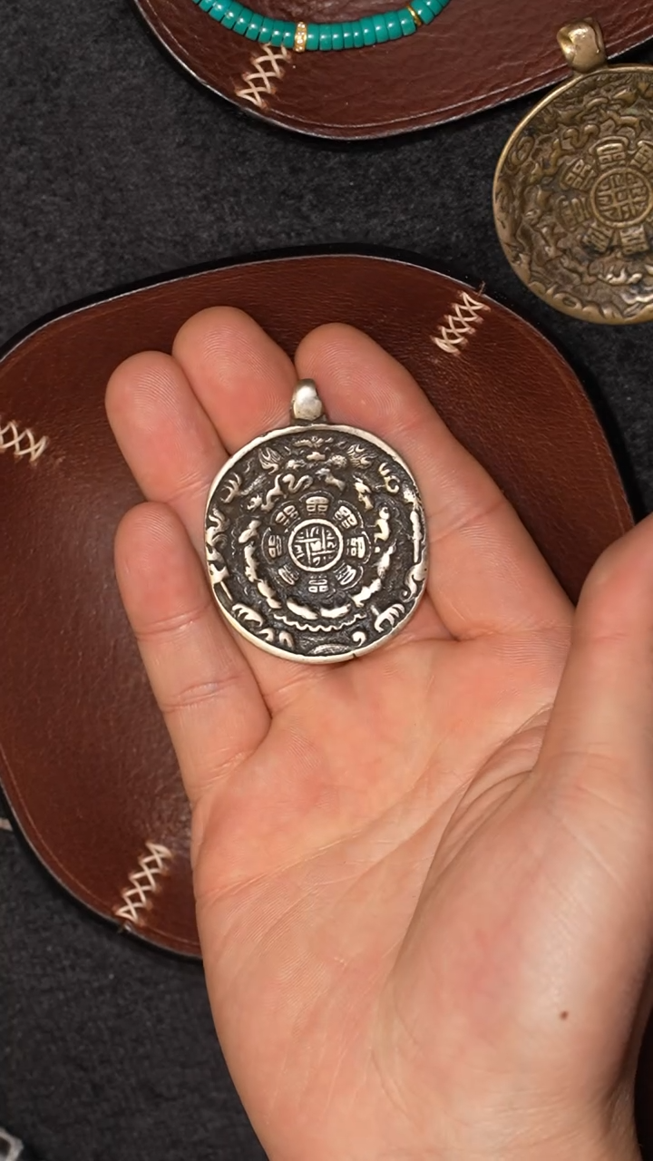 【闪购商品】冲赛康胡子哥，藏传九宫八卦牌129