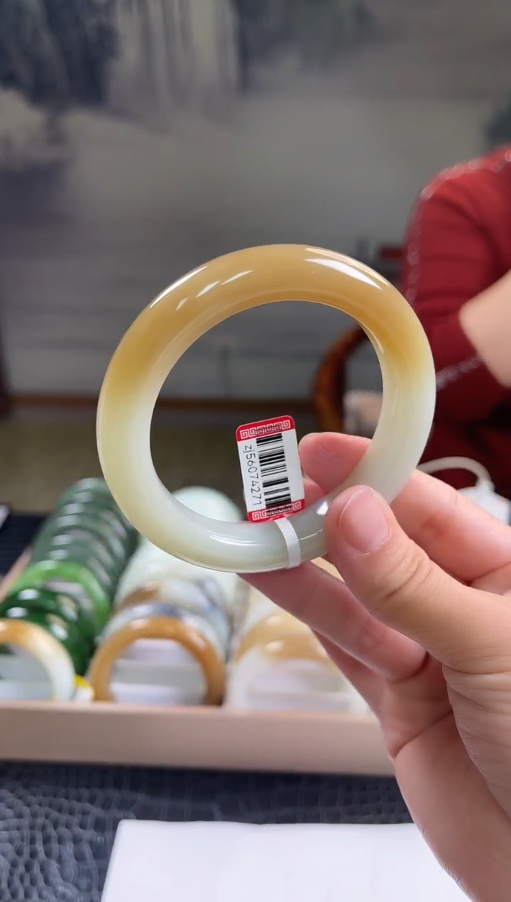 未镶嵌手镯和田玉56+圈口4271