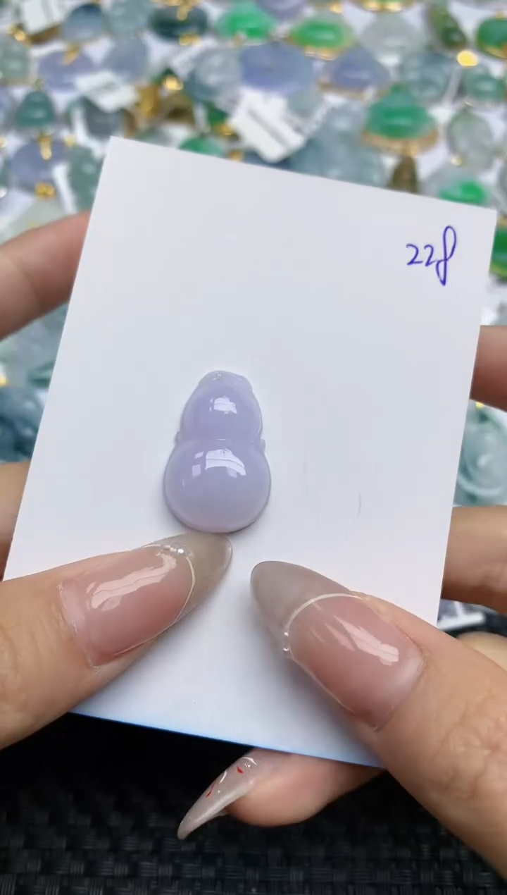 【闪购商品】翡翠颈饰未镶嵌天然翡翠A货