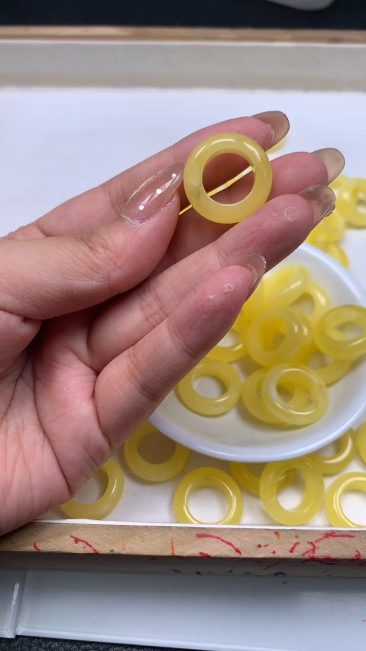 裸石蜜蜡未镶嵌M431 蜜蜡 跑环21*6内12+mm1颗5元