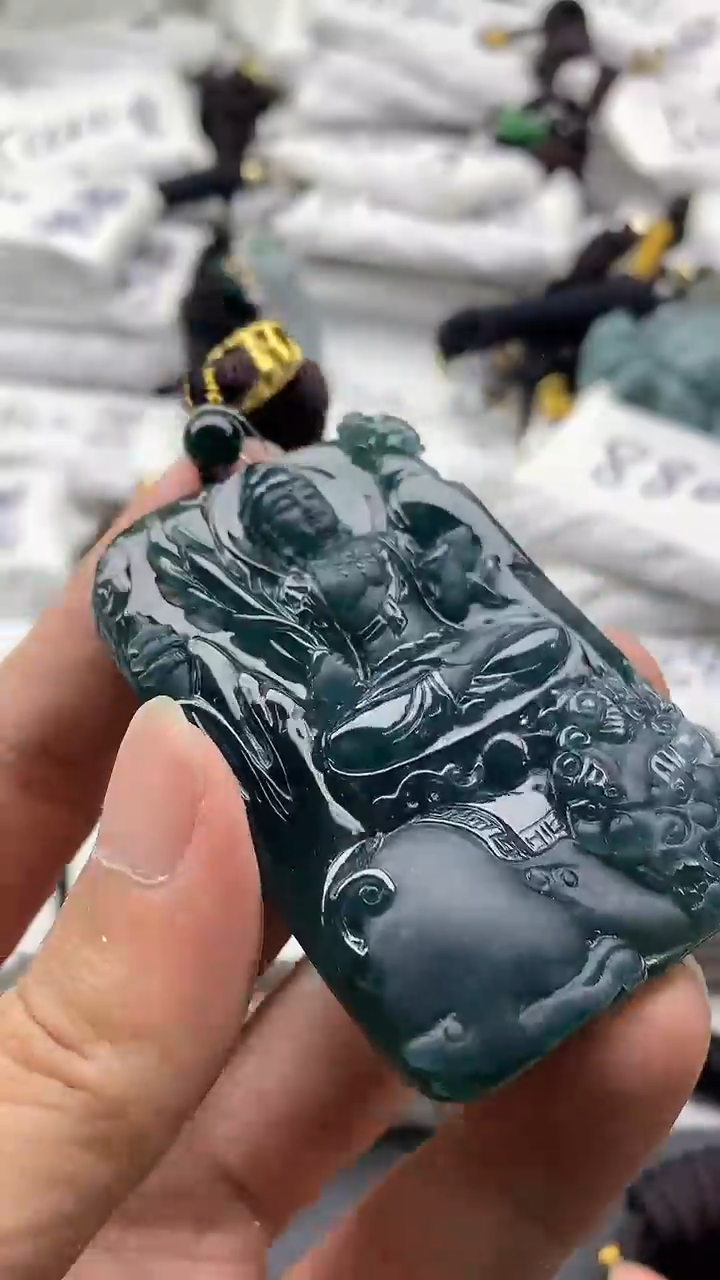 【闪购商品】翡翠颈饰未镶嵌555555555555