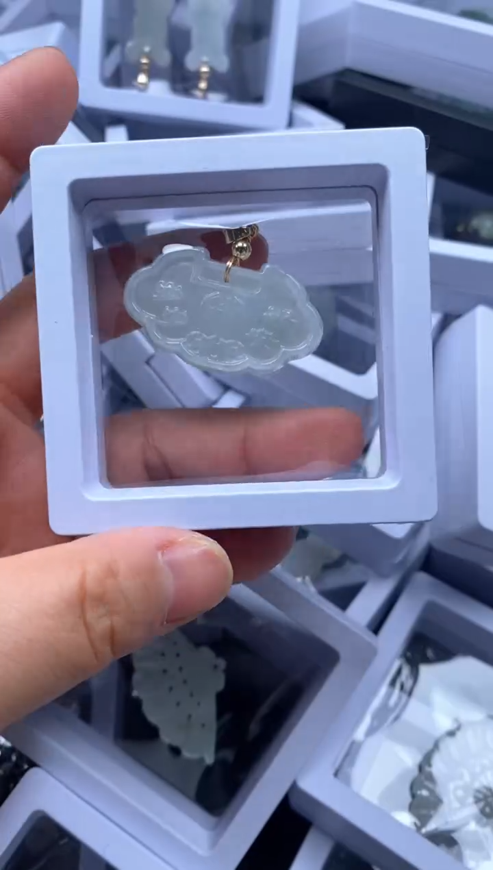 【闪购商品】翡翠吊坠(不含链)未镶嵌34922