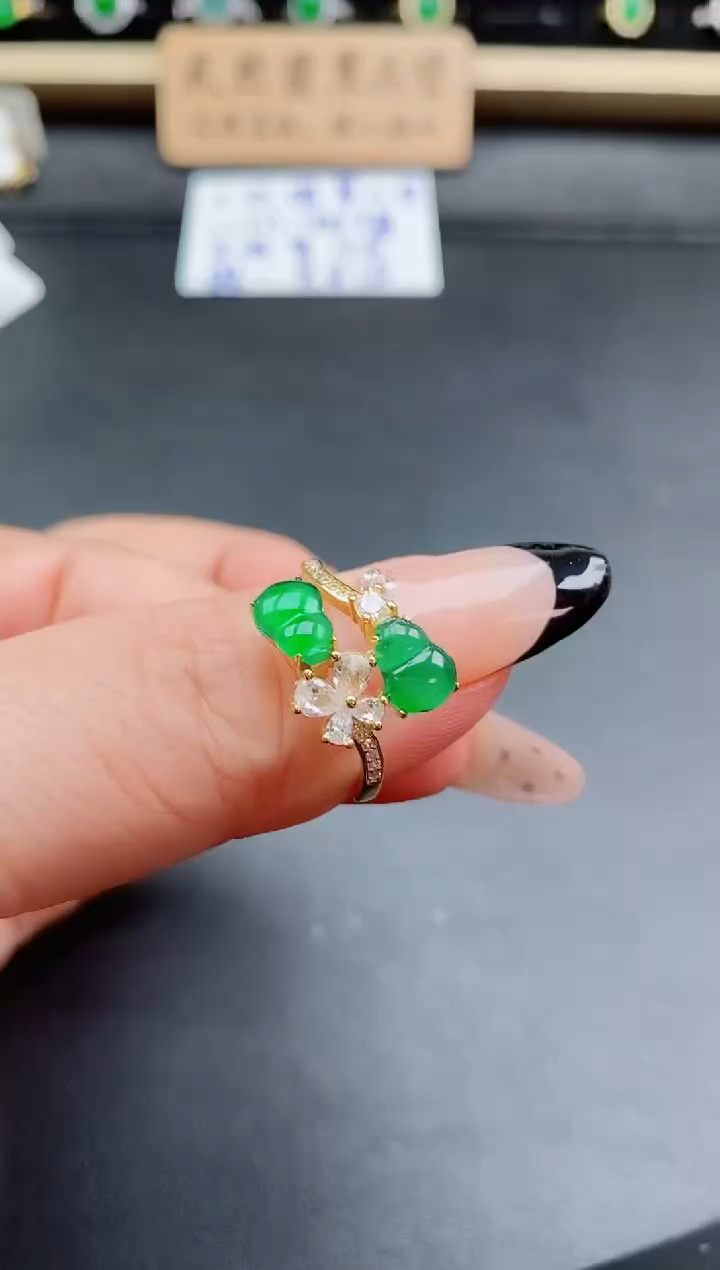 银S925镶嵌戒指翡翠1