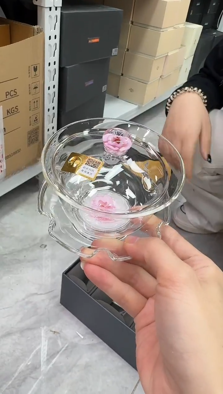 @@禾器棠韵咏莲盖碗