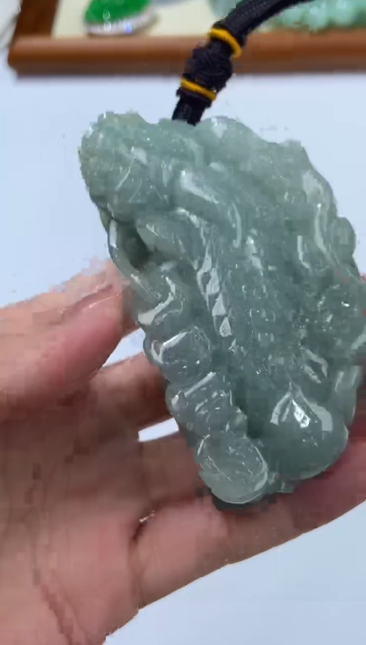 【闪购商品】翡翠未镶嵌挂件280756  