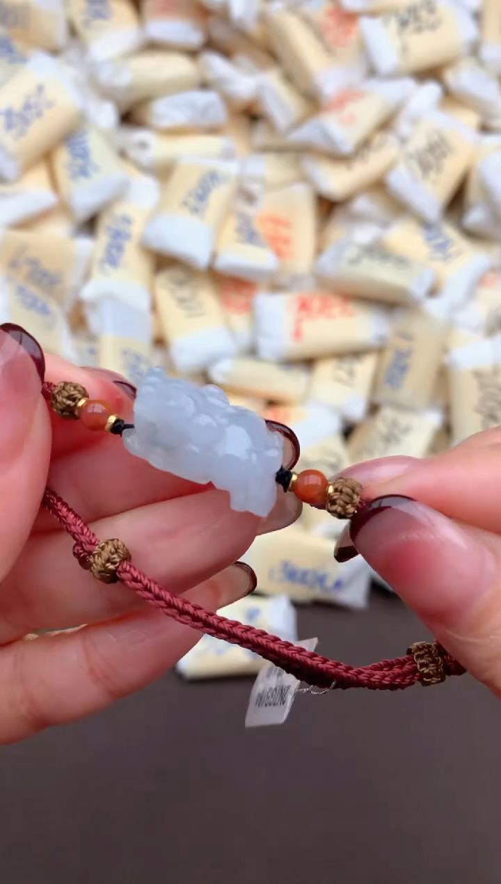 【闪购商品】翡翠挂件未镶嵌一