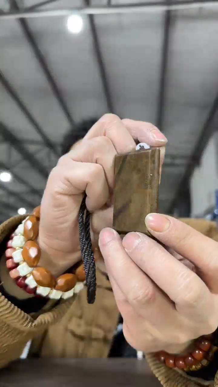 【闪购商品】楠木（金丝楠）手串/手链V299实物为准