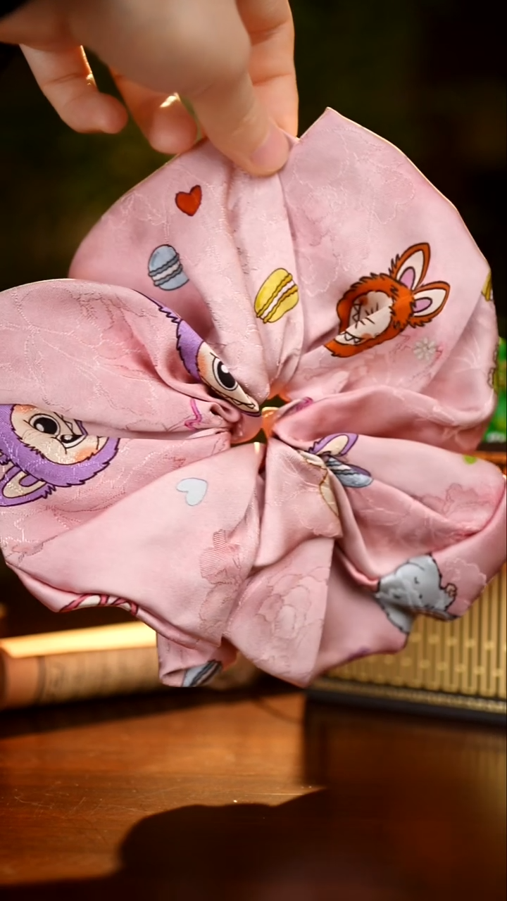 刺绣私人定制苗族手工S812