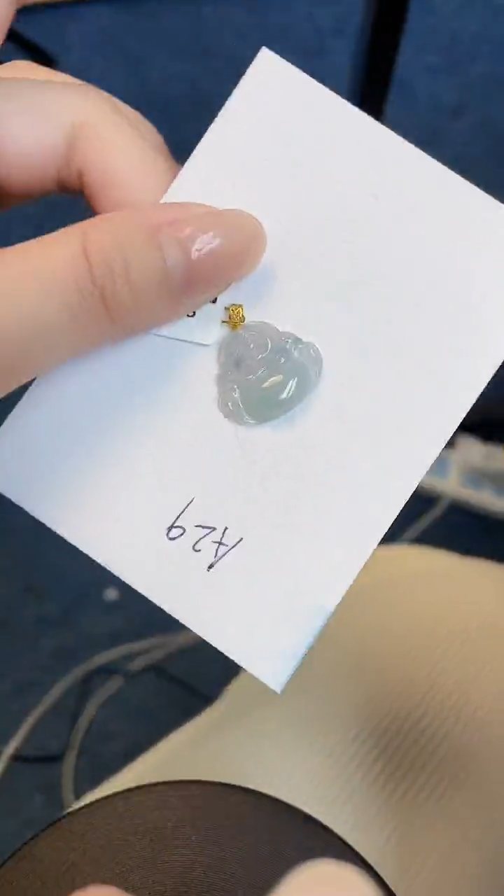 【闪购商品】翡翠颈饰18K金镶嵌00000000