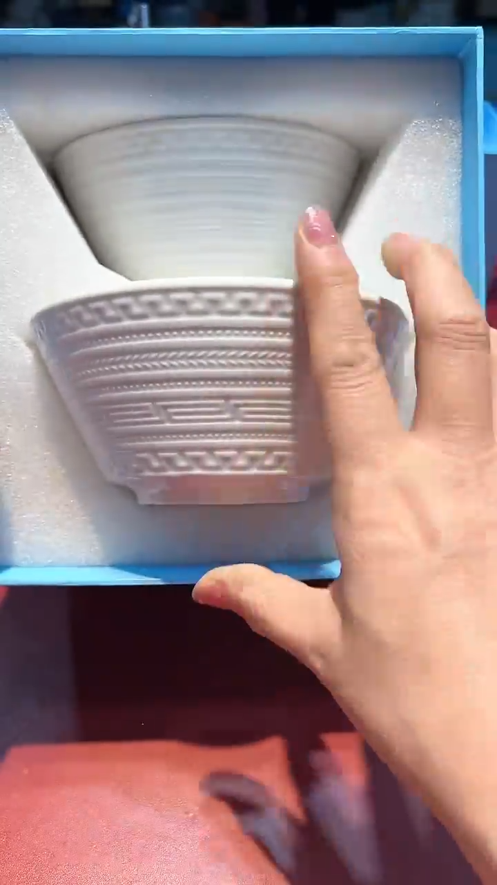 【闪购商品】瓷片锅碗瓢盆一件不剩