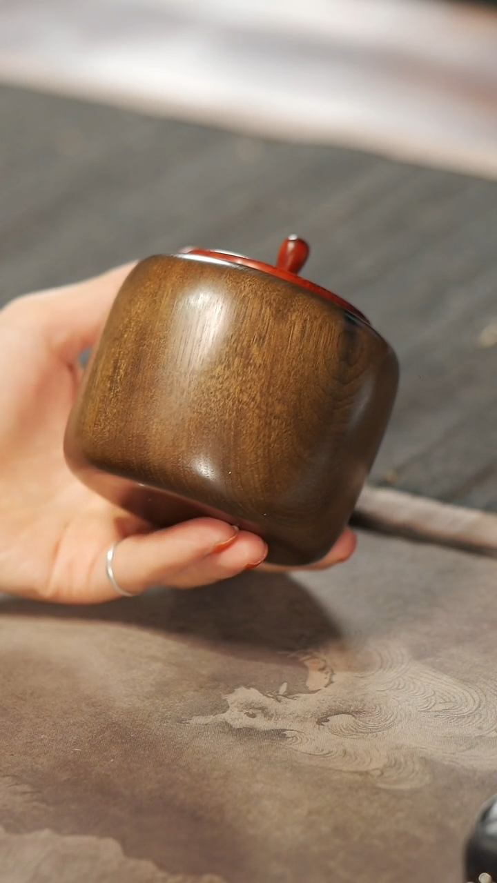 【闪购商品】金丝楠木雕669精工微瑕茶仓茶叶罐