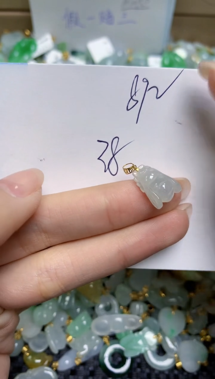 【闪购商品】翡翠颈饰18K金镶嵌天然缅甸A货翡翠