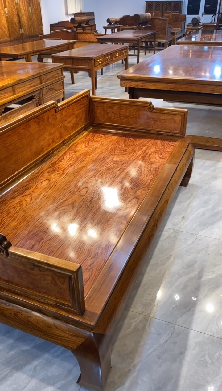 花梨木类南*.罗汉床