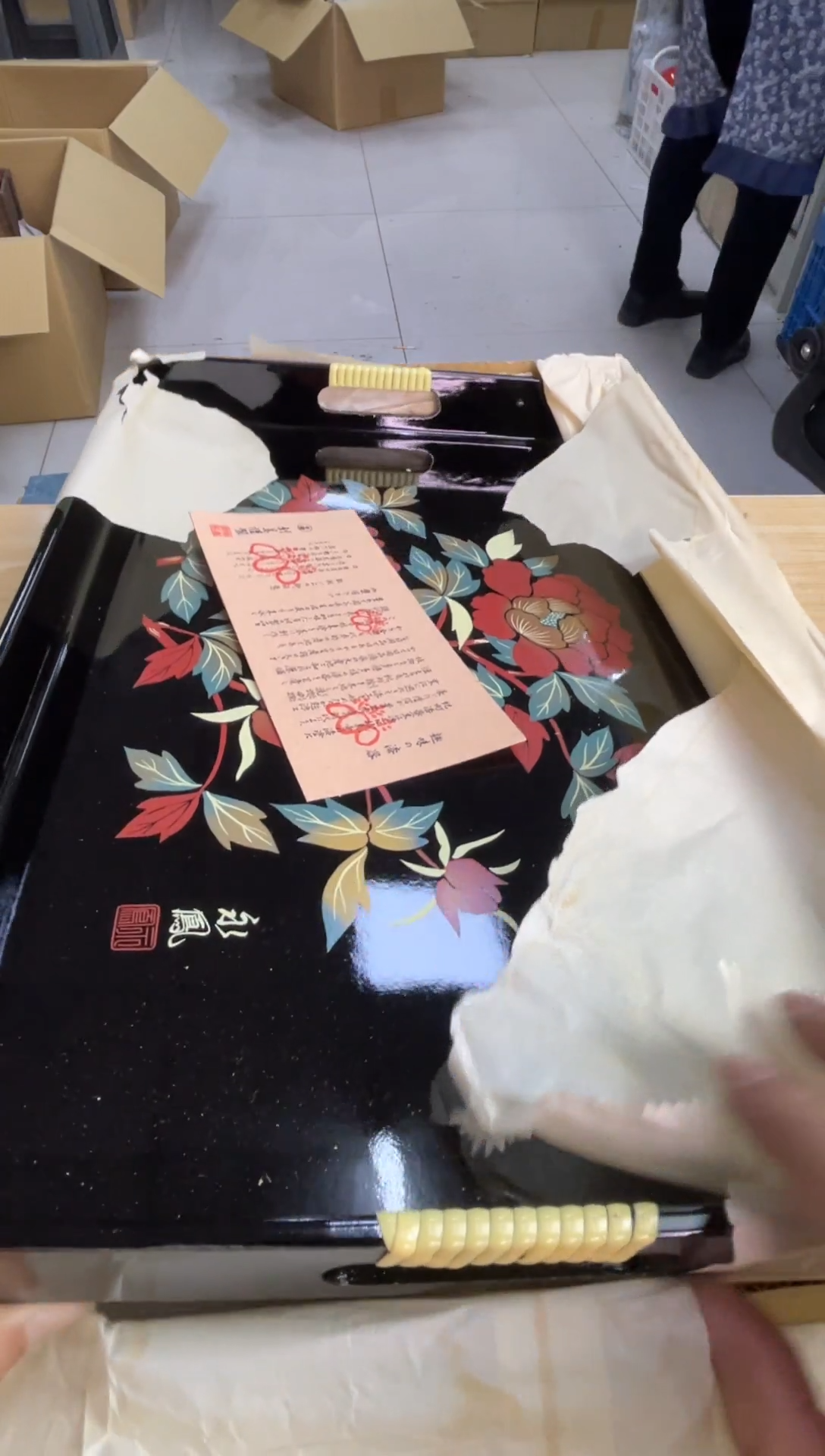 塑料 默认微瑕，no退no换，介意勿拍