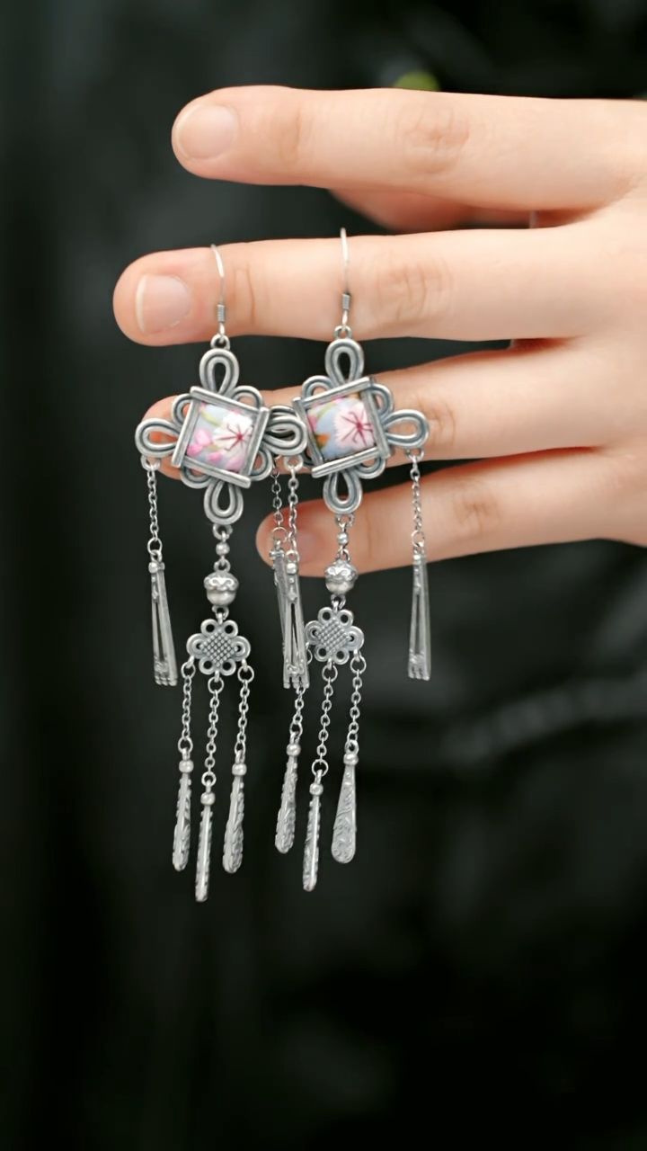 织绣98黔东南苗族刺绣