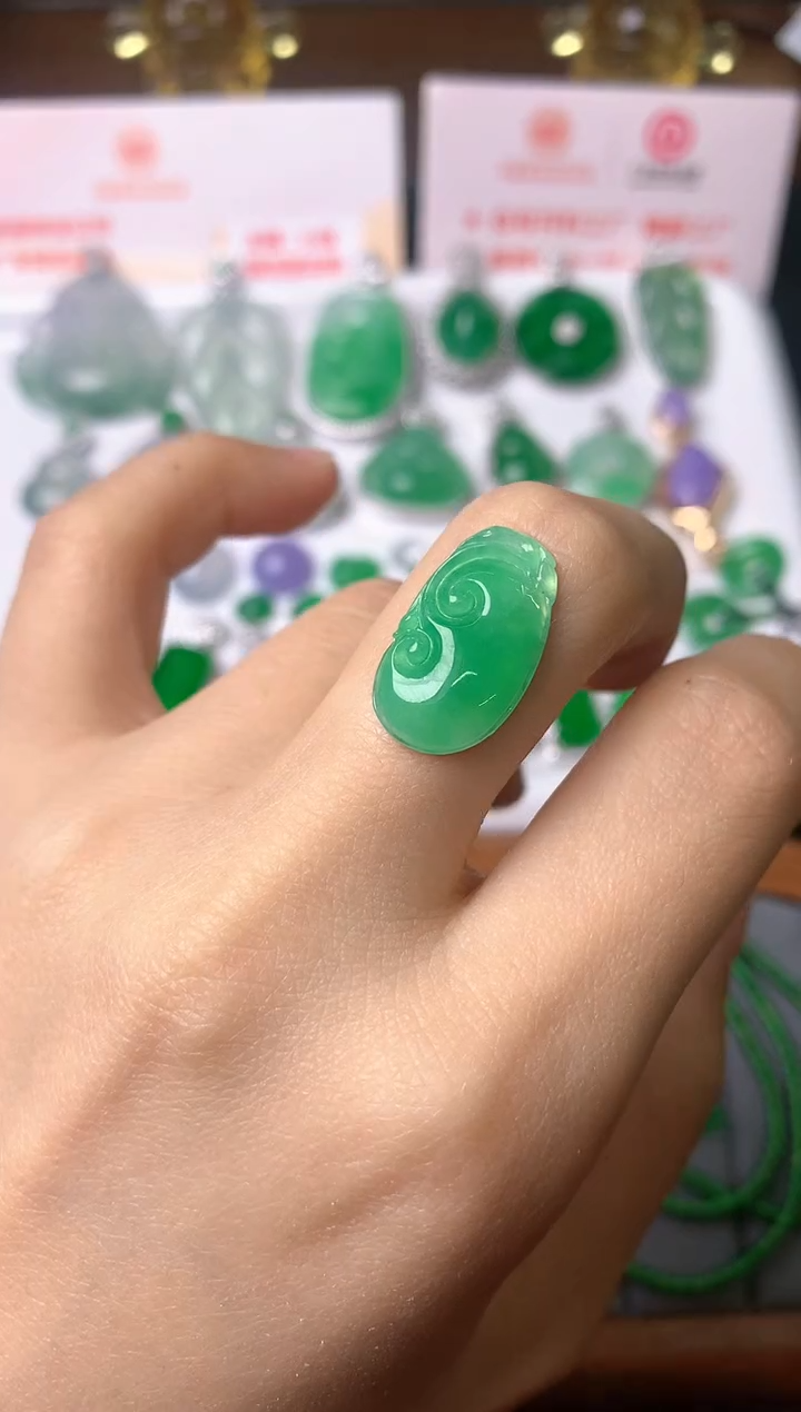 【闪购商品】定制翡翠未镶嵌裸石（镶嵌定制）