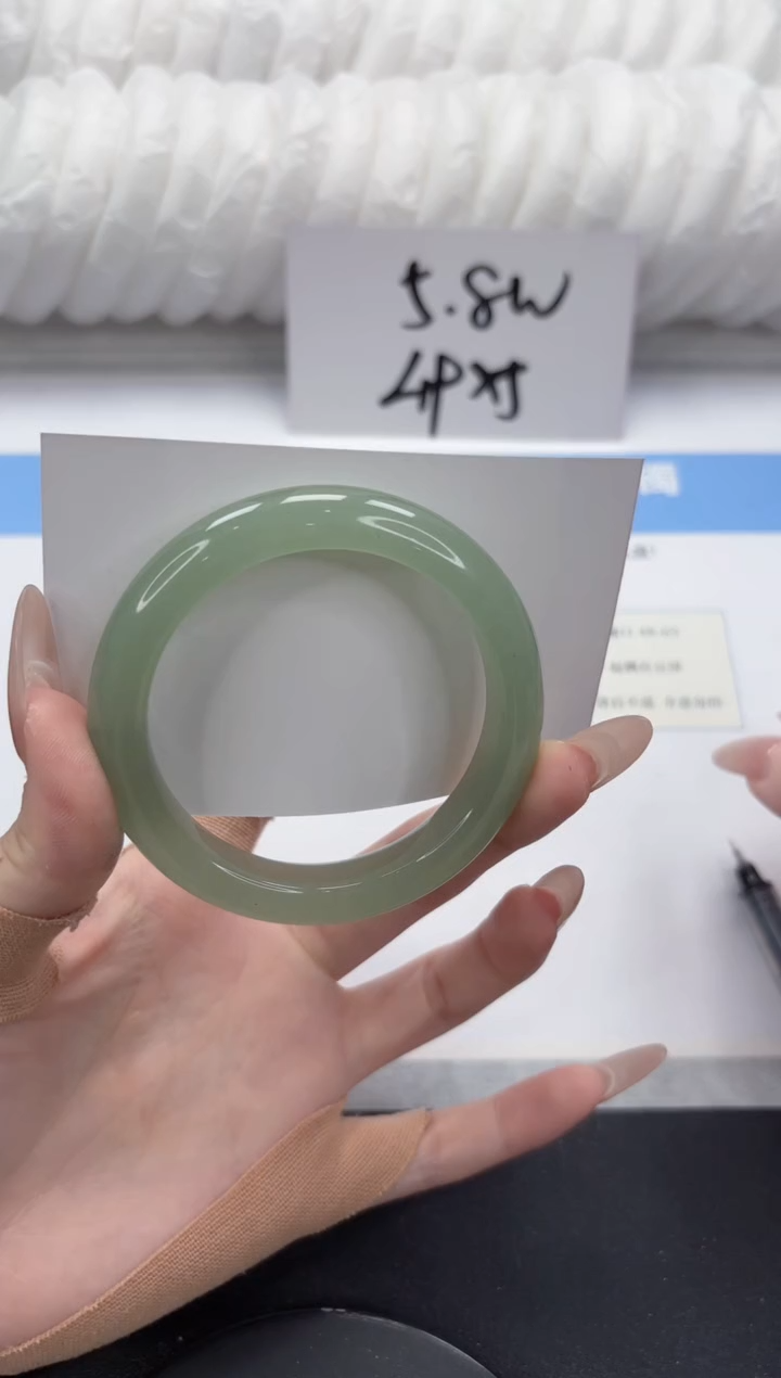 【闪购商品】石英质玉手镯未镶嵌A362-54.5