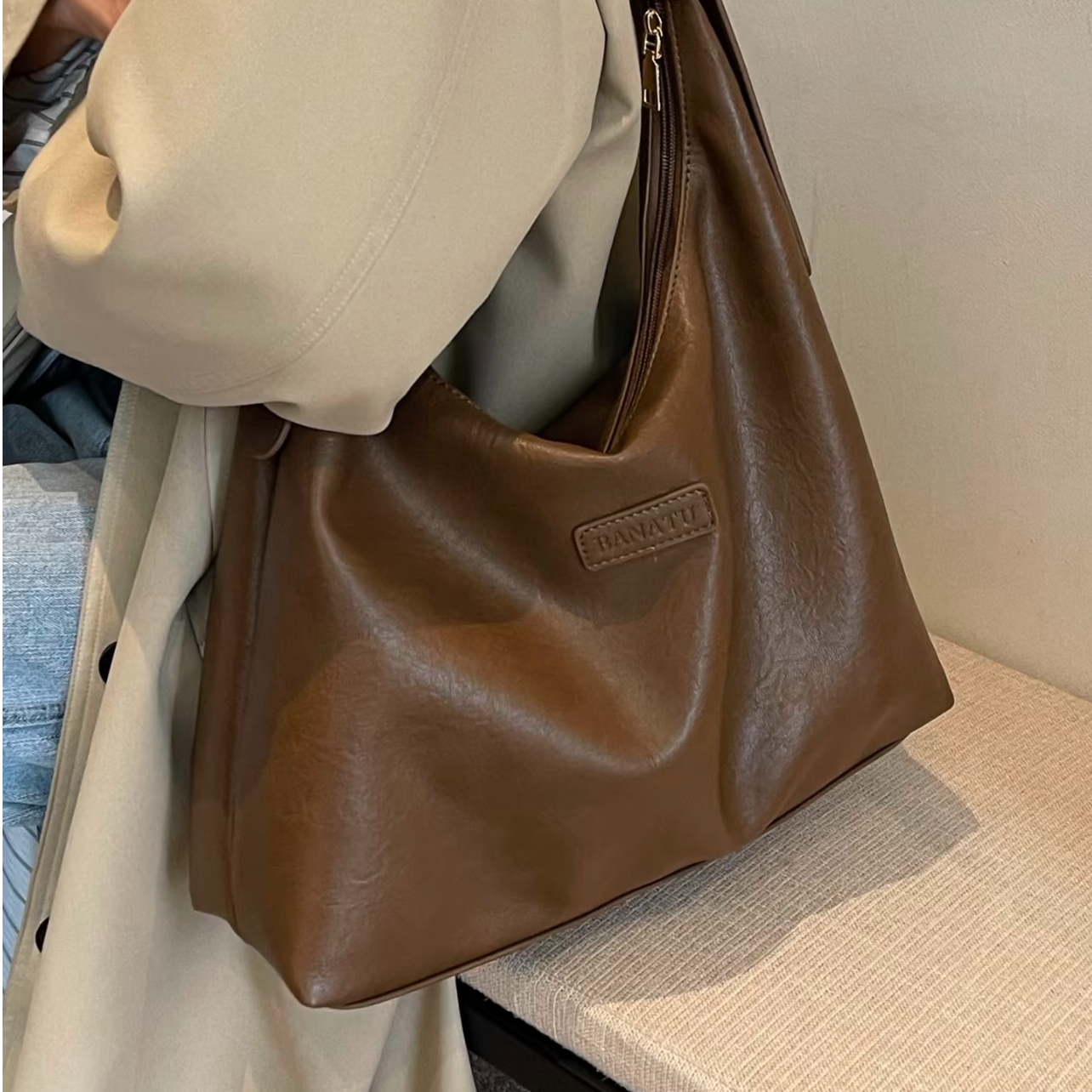 mini波士顿四色17*12*10cm手提单肩斜挎女包（2）