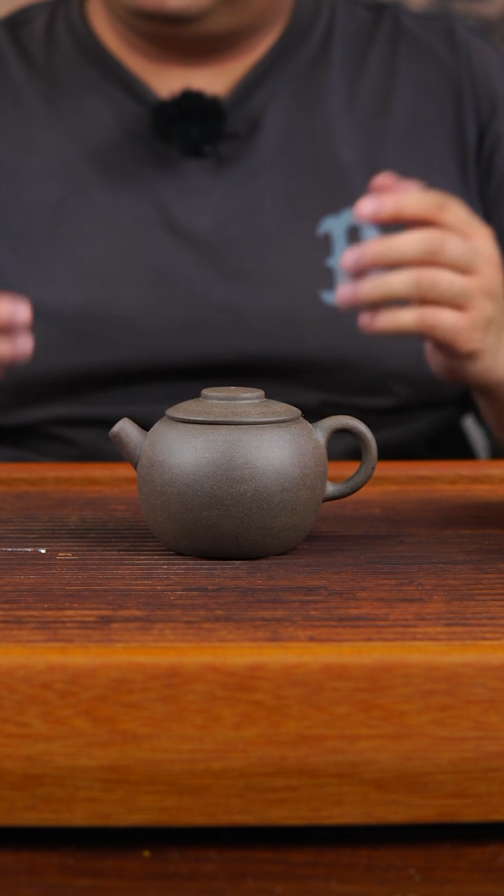 茶壶紫砂90年代清灰大巨轮珠胖140CC