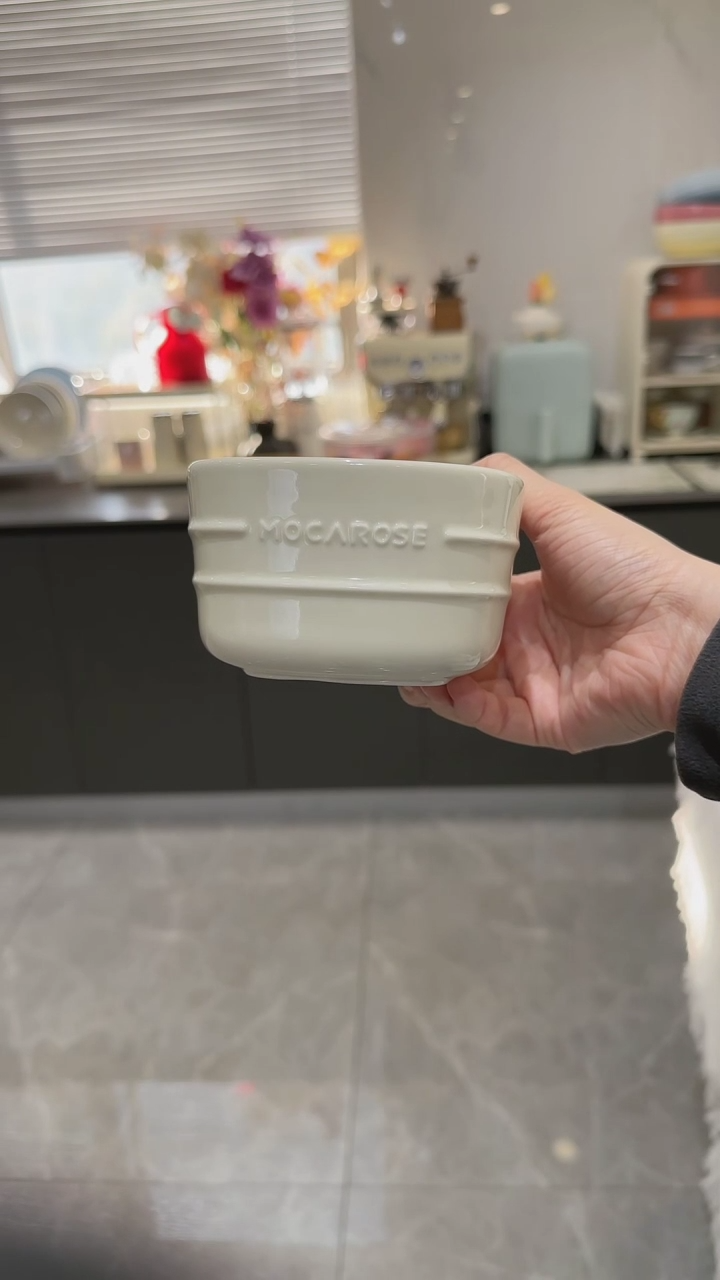 【闪购商品】瓷4英寸方形小碗-奶油白