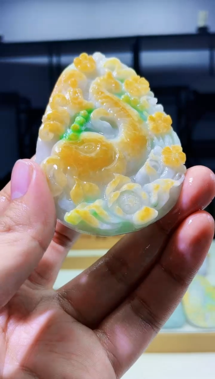 【闪购商品】定制翡翠未镶嵌毛货01230045 