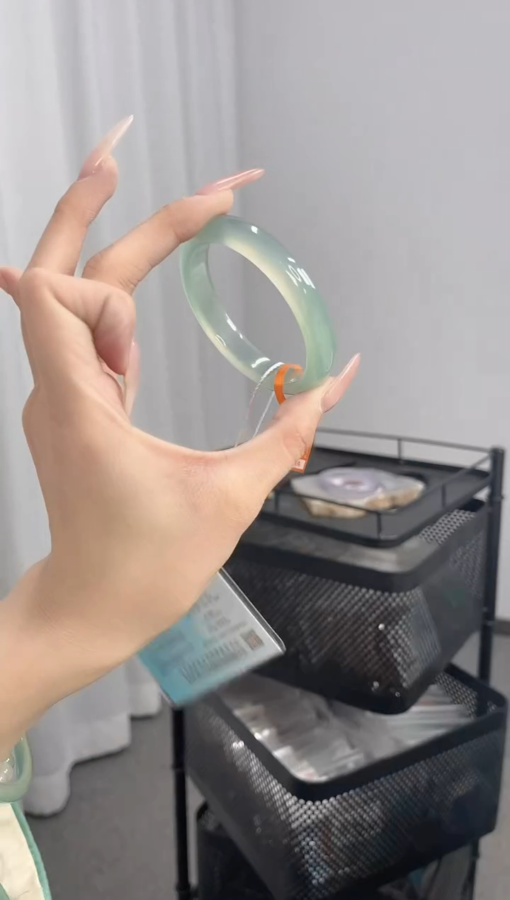 【闪购商品】玛瑙/玉髓手镯未镶嵌54-55圈