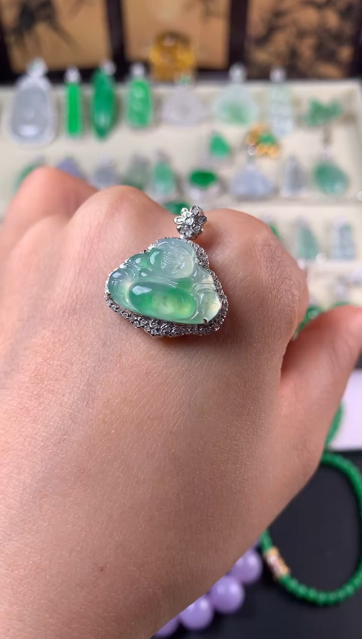 吊坠(不含链)18K金镶嵌翡翠吊坠