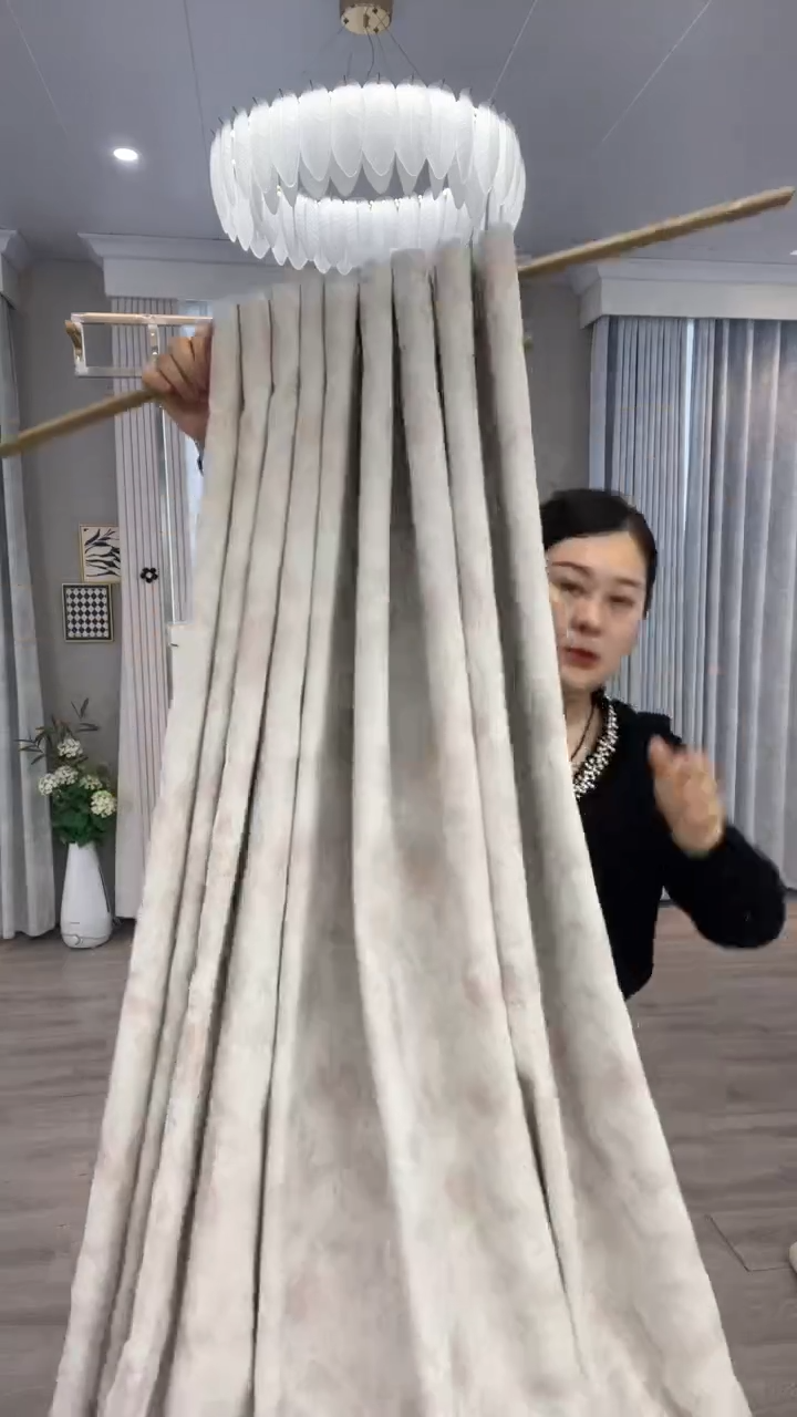 布闪电购商品 30 微瑕 6 打孔2.7 （晚）