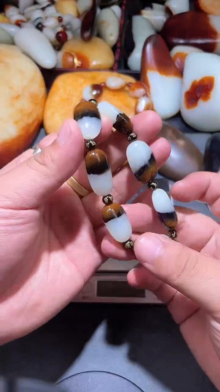 【闪购商品】和田玉手串未镶嵌YL-LL-1.24-59多样性发货