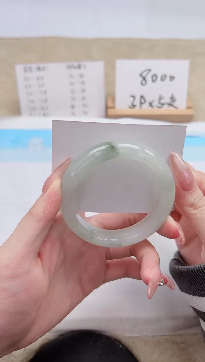 【闪购商品】石英质玉手镯未镶嵌157-54