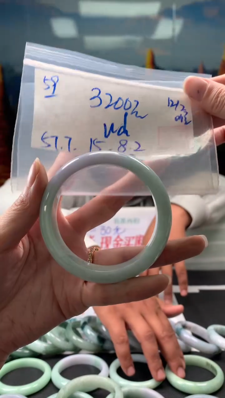 【闪购商品】翡翠手镯未镶嵌翡翠手镯 下单联系小耳机#59