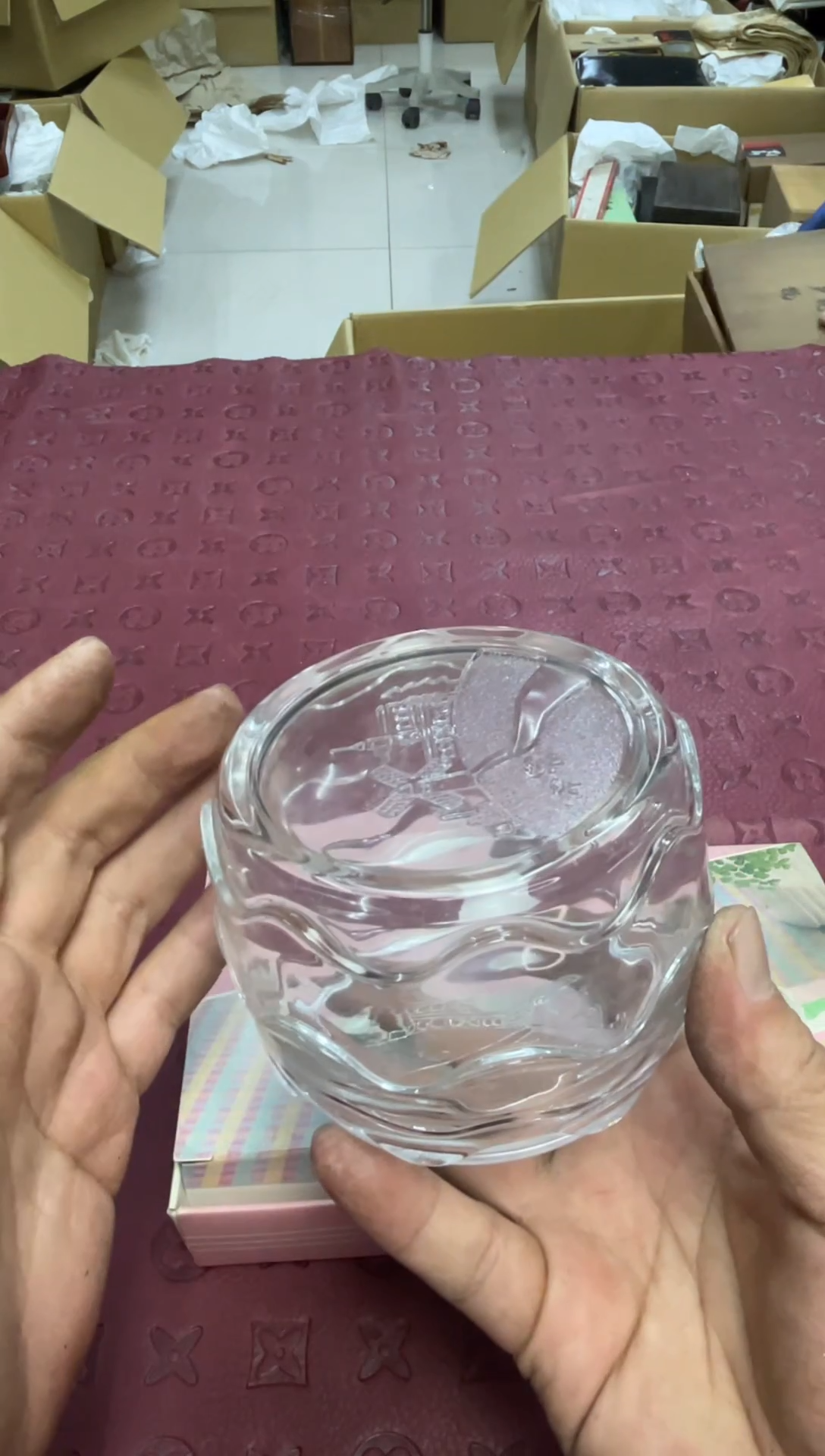 罐默认微瑕，no退no换，介意勿拍