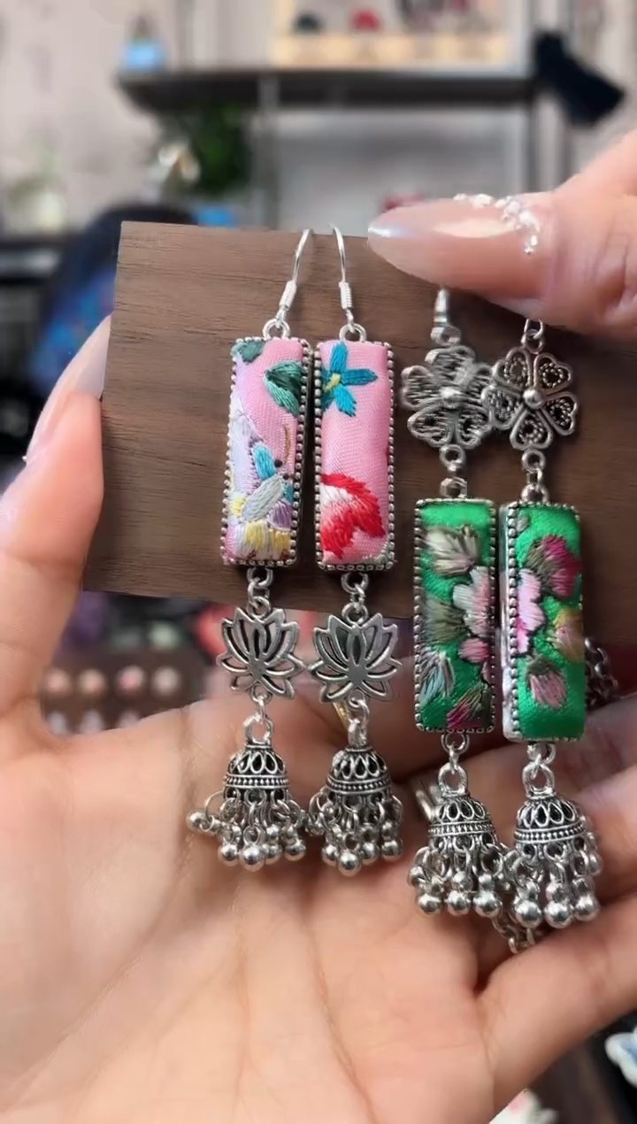 【闪购商品】织绣艺枝独秀手工饰品084