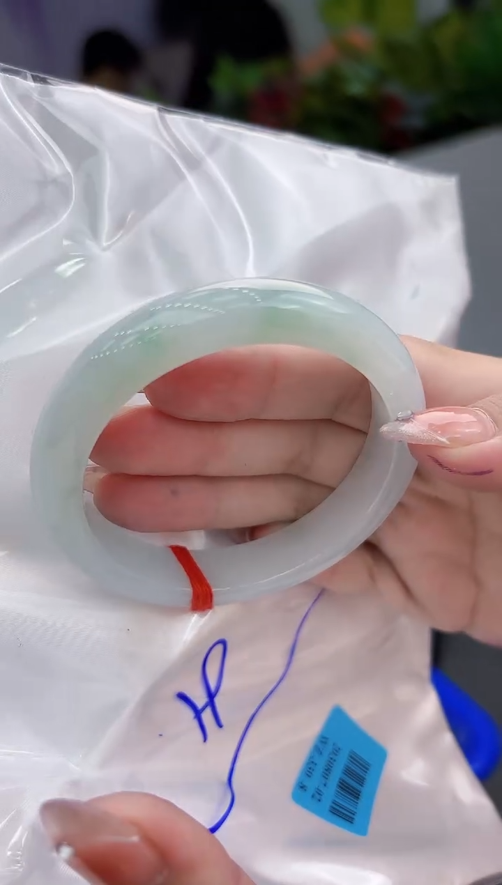 【闪购商品】翡翠手镯未镶嵌翡翠手镯