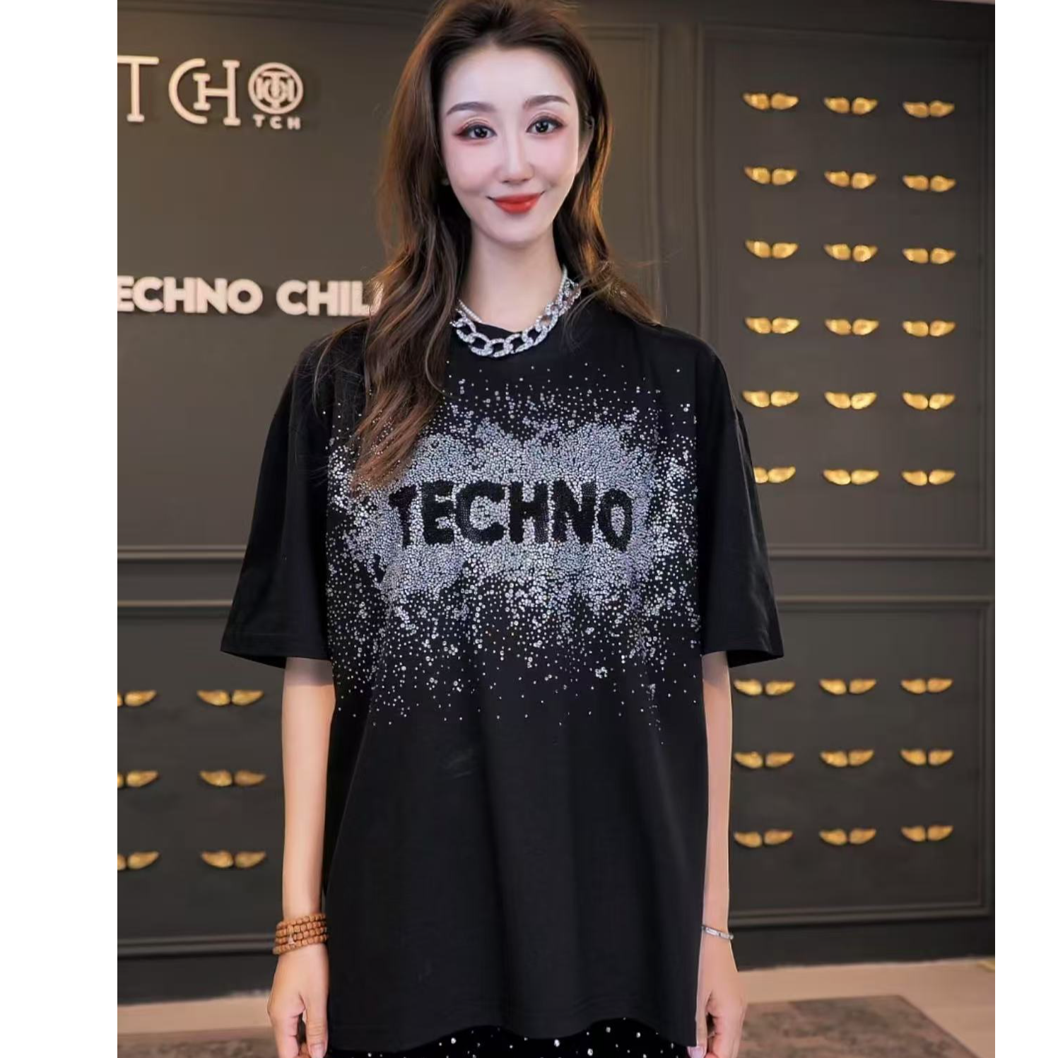 TCH轻奢满天星百搭烫钻时尚气质黑色T恤T75C10E9018私服tch