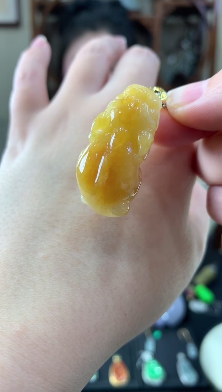 【闪购商品】翡翠吊坠(不含链)18K金镶嵌挂件