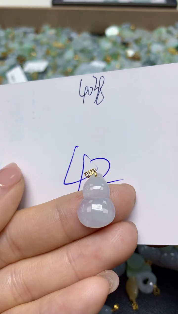 【闪购商品】翡翠挂件18K金镶嵌 天然翡翠A货