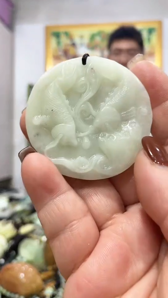 未镶嵌蛇纹石玉吊坠   1