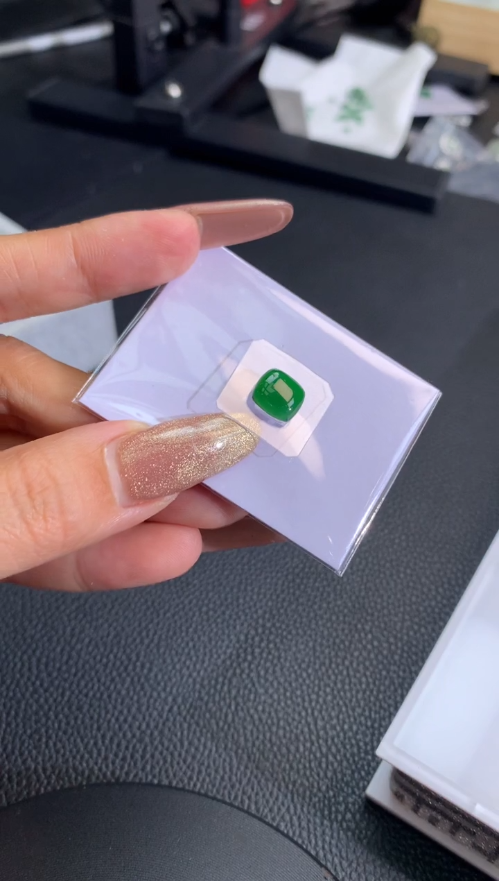 【闪购商品】定制翡翠未镶嵌翡翠