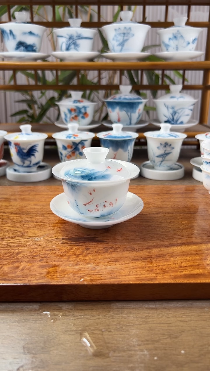 微瑕高冰蓝莲130ml三才盖碗