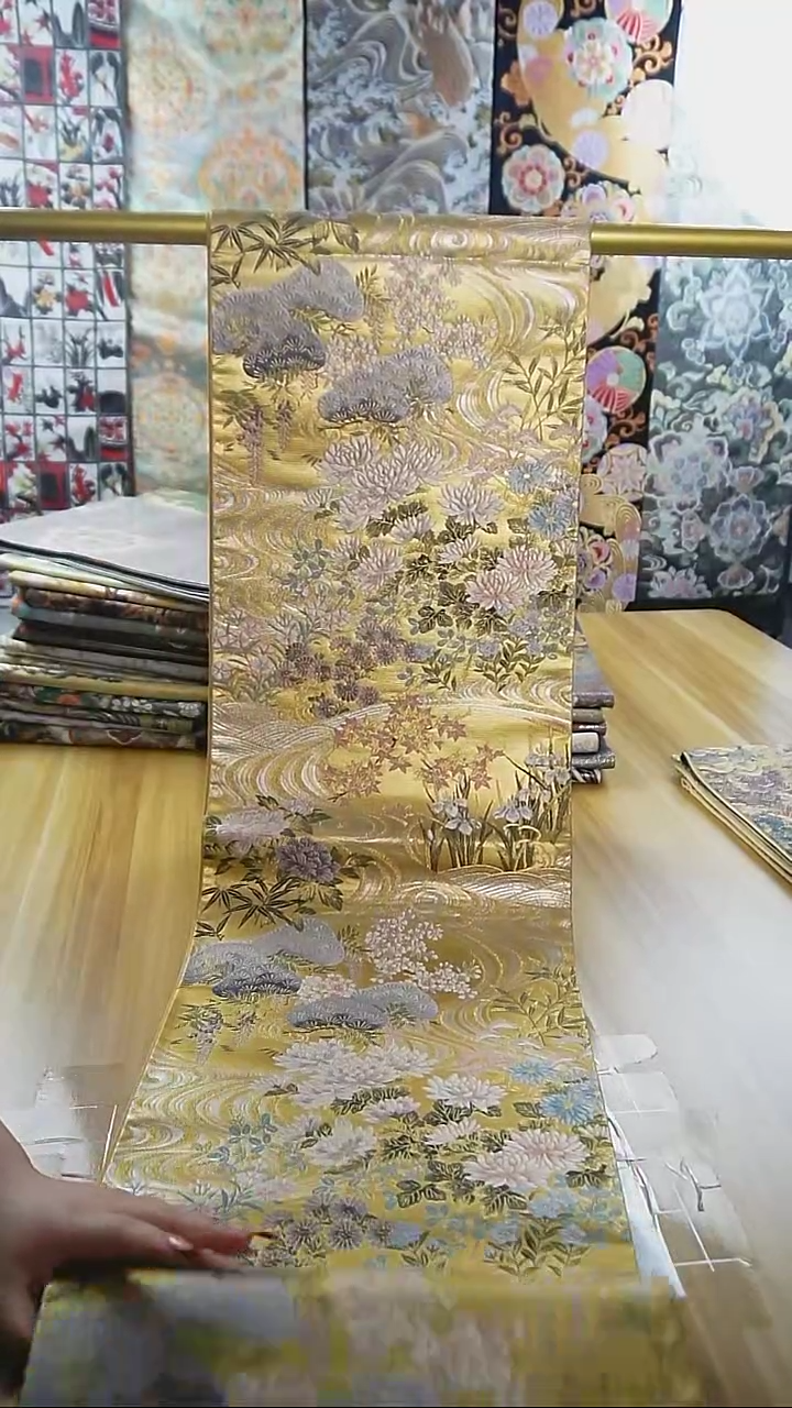 【闪购商品】织绣织锦84松针花卉