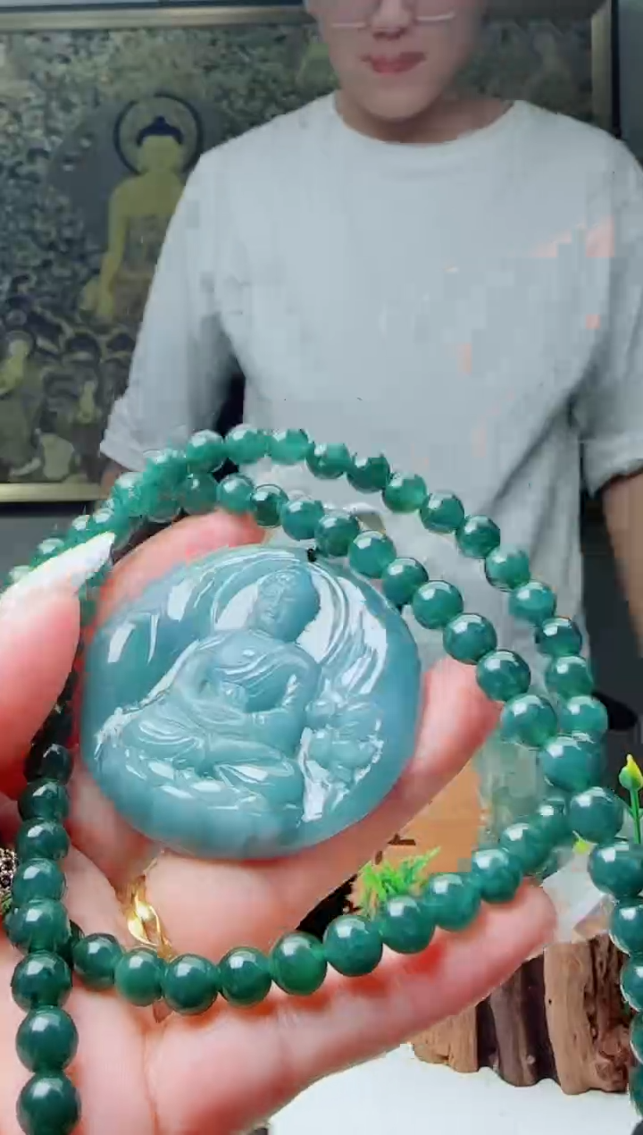 翡翠未镶嵌颈饰1111111111