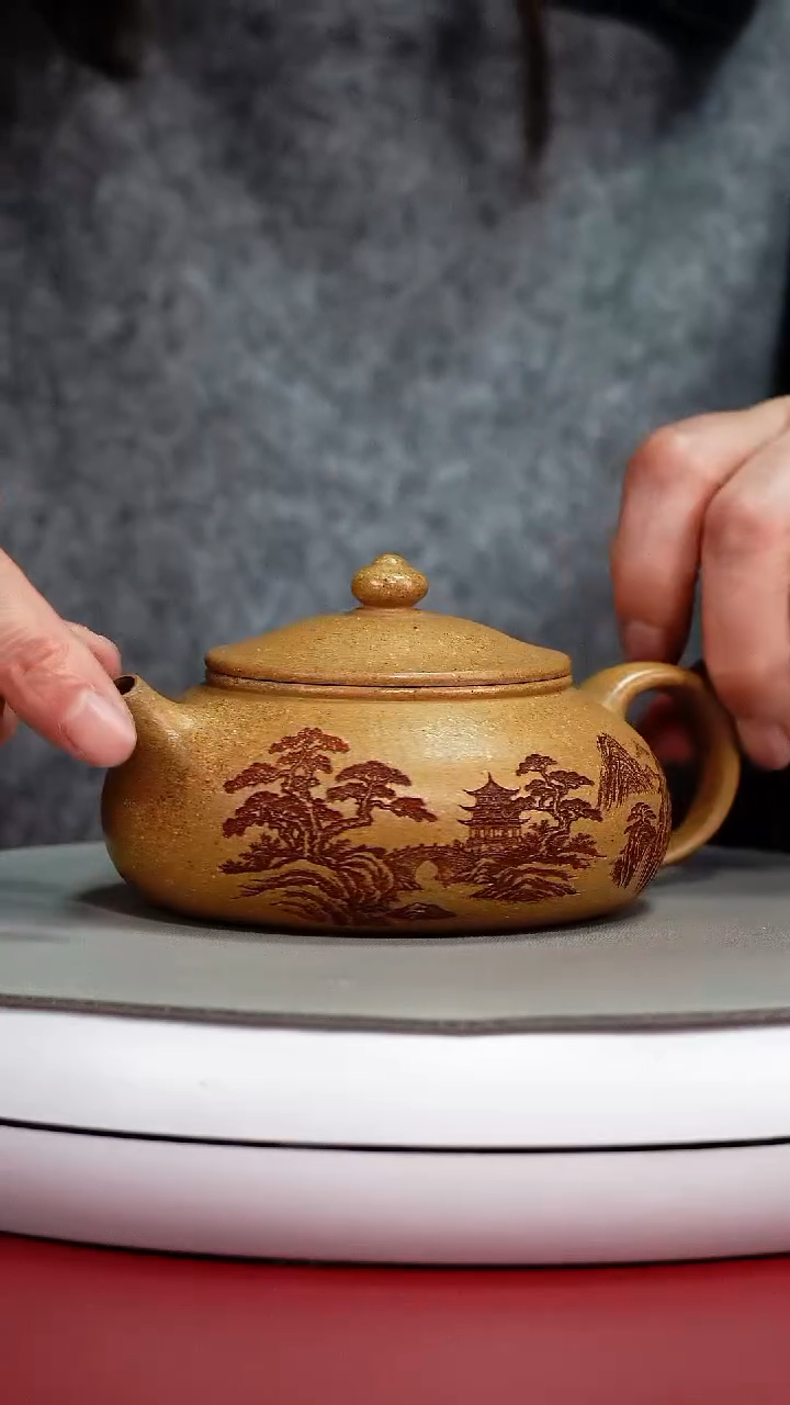 茶壶紫砂李传荣黄金段山水寒江210CC